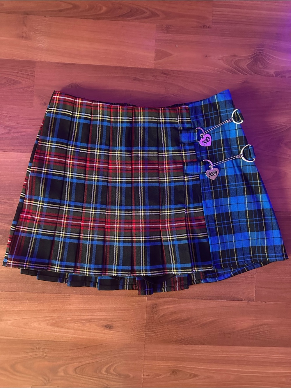 Hot Topic Blue & Red Plaid Pleated Mini Skirt with Heart Buckles